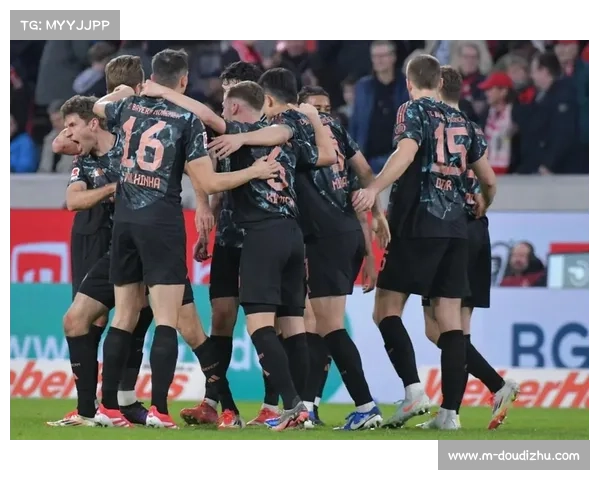 拜仁卫冕势头强劲 诸强紧追上演德甲激烈争冠